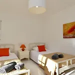 Villa Den, Private Pool Villa, Sleeps 6 Adults And 2 Children, Cd 304 - Cleverdetails Vilamoura