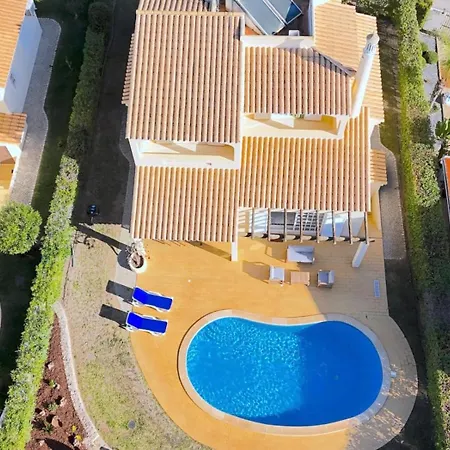 Den, Private Pool Viilla, Sleeps 6 Adults And 2 Children, Cd 304 - Cleverdetails Villa Vilamoura