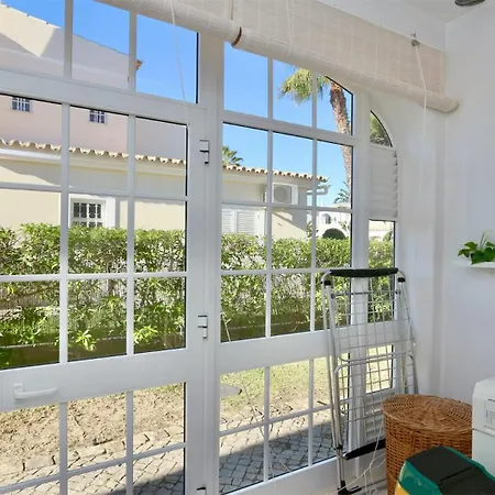 Den, Private Pool Villa, Sleeps 6 Adults And 2 Children, Cd 304 - Cleverdetails * Vilamoura