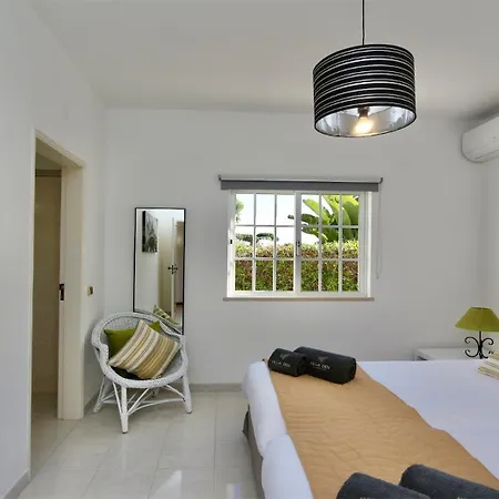 Den, Private Pool Villa, Sleeps 6 Adults And 2 Children, Cd 304 - Cleverdetails Vilamoura