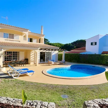 Villa Den, Private Pool Viilla, Sleeps 6 Adults And 2 Children, Cd 304 - Cleverdetails Vilamoura