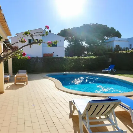 Villa Den, Private Pool Viilla, Sleeps 6 Adults And 2 Children, Cd 304 - Cleverdetails Vilamoura