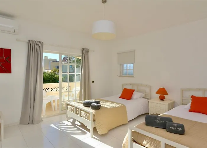 Den, Private Pool Villa, Sleeps 6 Adults And 2 Children, Cd 304 - Cleverdetails Villa *