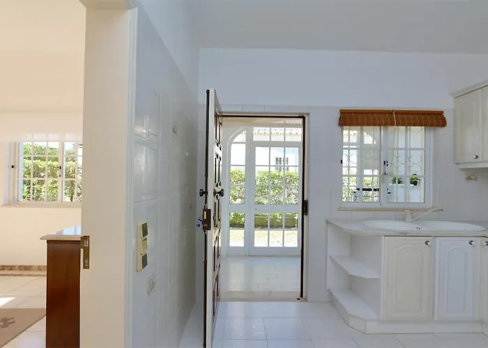 Den, Private Pool Villa, Sleeps 6 Adults And 2 Children, Cd 304 - Cleverdetails