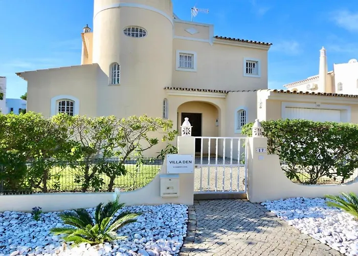 Den, Private Pool Villa, Sleeps 6 Adults And 2 Children, Cd 304 - Cleverdetails