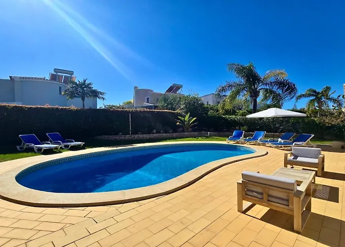 Den, Private Pool Villa, Sleeps 6 Adults And 2 Children, Cd 304 - Cleverdetails Villa