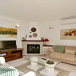 Villa Den, Private Pool Villa, Sleeps 6 Adults And 2 Children, Cd 304 - Cleverdetails *